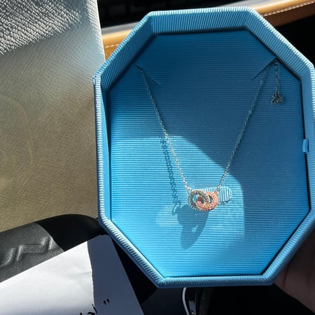 سلسال سواروفسكي فضي - روز قولد