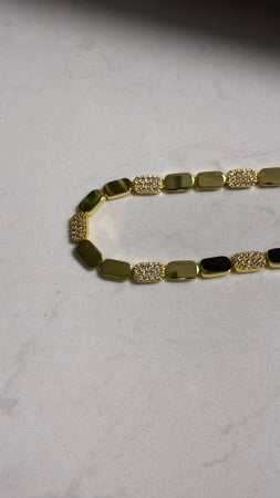 شوكر داينتي apm ( ذهبي - فضي - روز قولد )