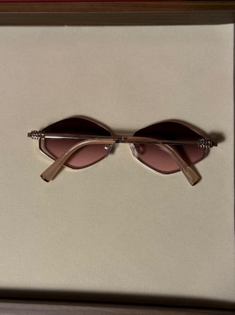 نظارة miu miu (ملون)