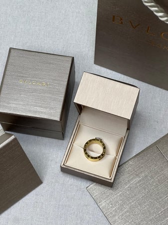 خاتم BVLGARI الماسي