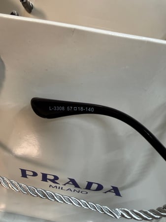 نظارة PRADA اطار اسود - عدسة اسود