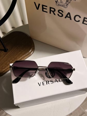 نظارة versace- اطار اسود - عدسه بني مدرج