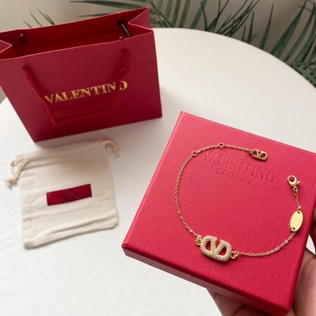 صورة إسوارة Valentino اسوارة ذهبيVALENTINO ماستر كواليتي