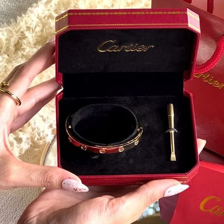 إسوارة Cartier ماستر كواليتي