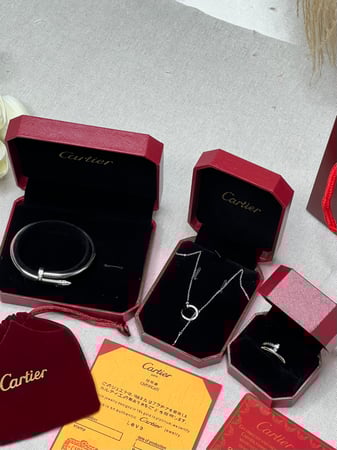 طقم Carter فضي