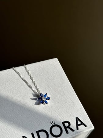 سلسال باندورا PANDORA زهرة المحيط