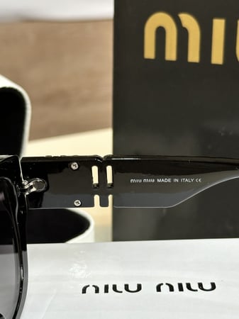 نظارة MIU MIU ماستر كواليتي