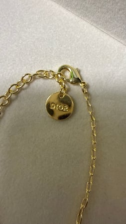 اسوارة  Dior قلب - لؤلؤ