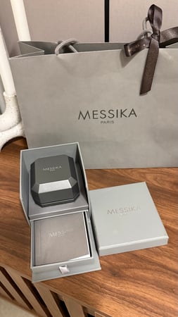 جميع ملحقات Messika الماستر كواليتي -انارة