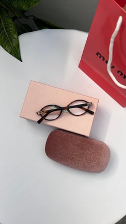 نظارة - MIU MIU تايقر - عدسه شفاف