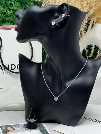 طقم PANDORA  وردي