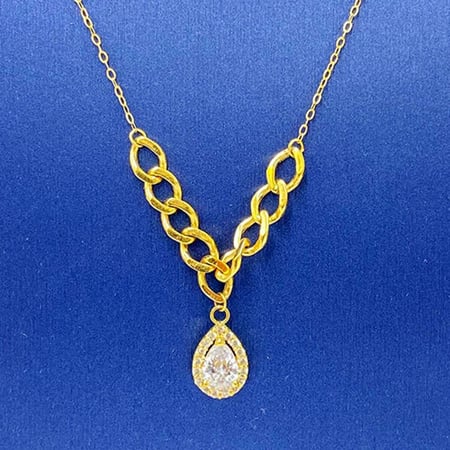 عقد ذهب عيار 18 الوزن 3.1 جم