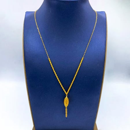 عقد ذهب عيار 21 الوزن 1.83 جرام