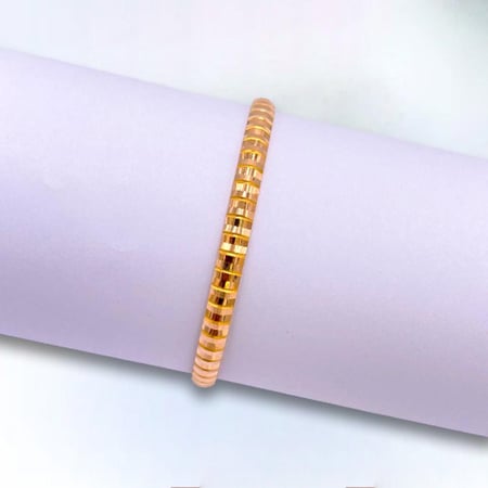 غوايش ذهب عيار 21 الوزن 6.7 جرام