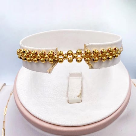 طقم ذهب عيار 18 الوزن 6.7 جرام