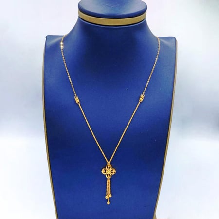 عقد ذهب عيار 21 الوزن 1.83 جم