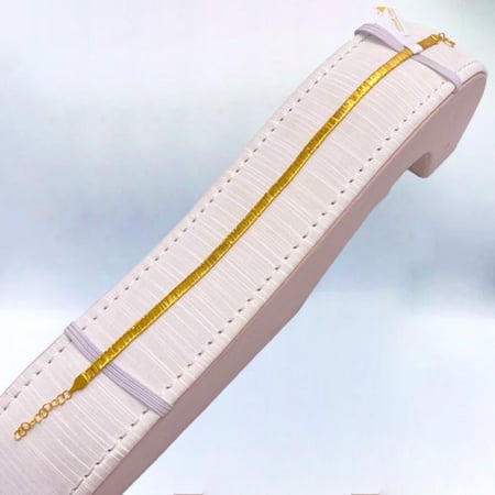 أسواره ذهب عيار 21 الوزن 3.8 جرام