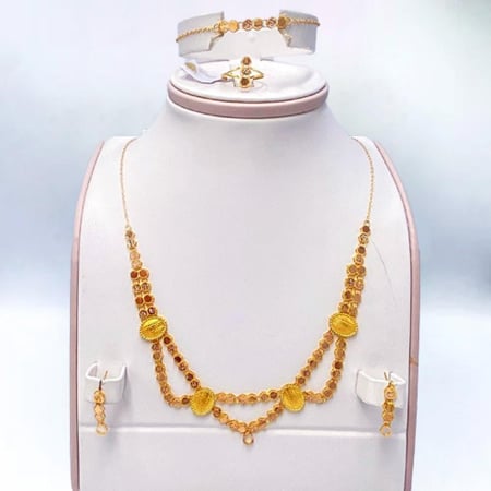 طقم ذهب عيار 21 الوزن 14.56 جرام