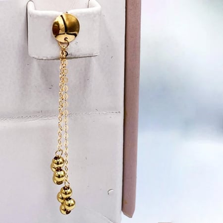 طقم ذهب عيار 18 الوزن 6.7 جرام