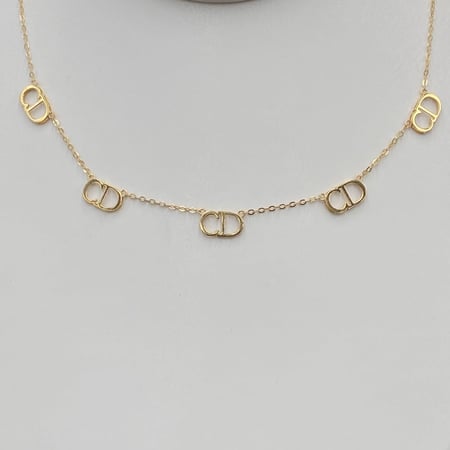 عقد ذهب عيار 21 الوزن 2.5 جرام