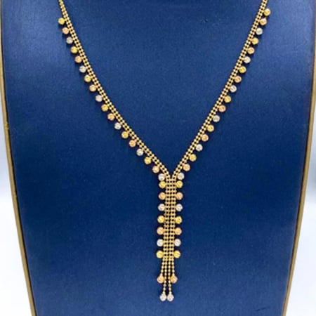 عقد ذهب عيار 18 الوزن 7 جم