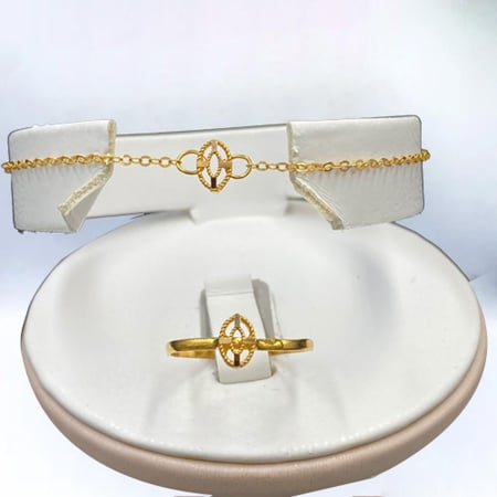 طقم ذهب عيار 21 الوزن 12.00جرام