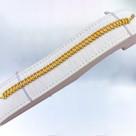 أسواره ذهب عيار 18 الوزن 10.85 جرام