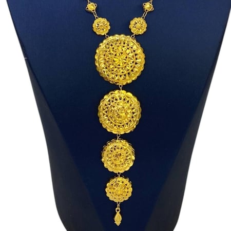 عقد ذهب عيار 21 الوزن 5.5 جم