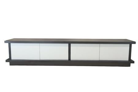 طاولة تلفاز خشب بلون أسود مع 4 ادراج تخزين رمادية عند متجر نيت هوم