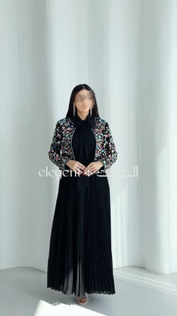 فستان أسود قطعتين شيفون مع جاكيت مخمل مشكوك بالكامل – إلجنت