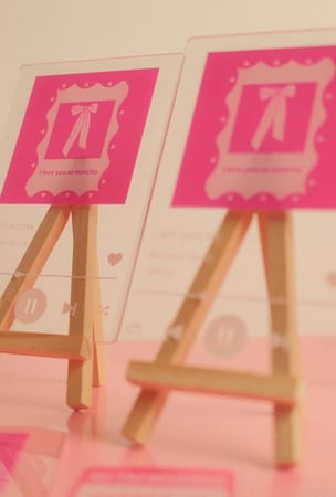 كارد الإهداء "اكريلك"