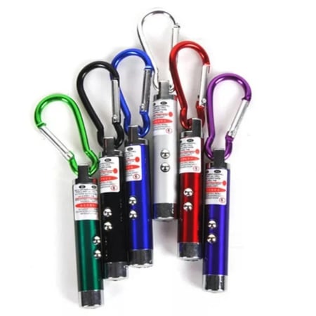 لعبة ليزر للقطط