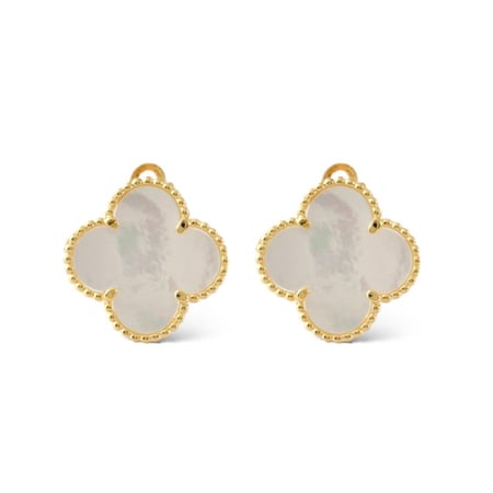 حلق صدف ابيض 18k