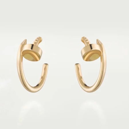 حلق مسمار 18k