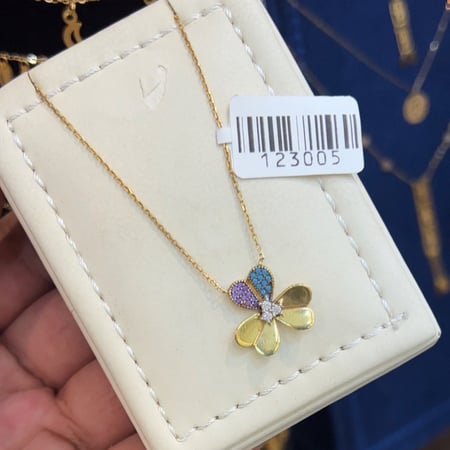 عقد ذهب لازوردي