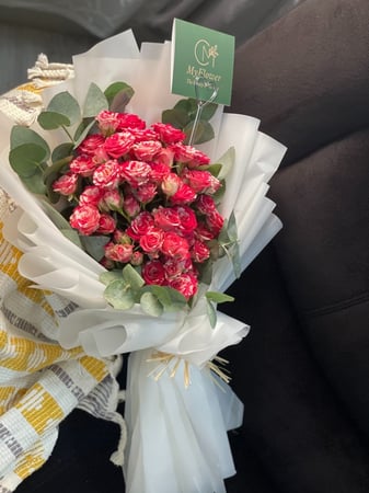 بوكيه 10 اغصان بيبي روز