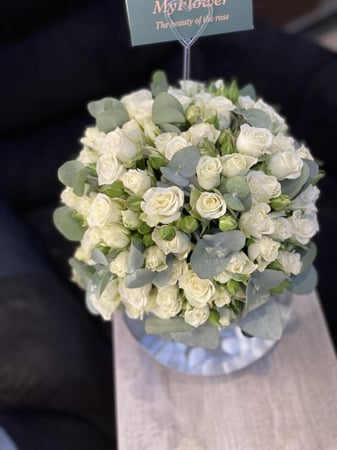 فازة سمك 20 غصن بيبي روز