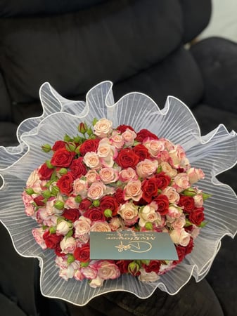 بوكيه 30 غصن بيبي روز