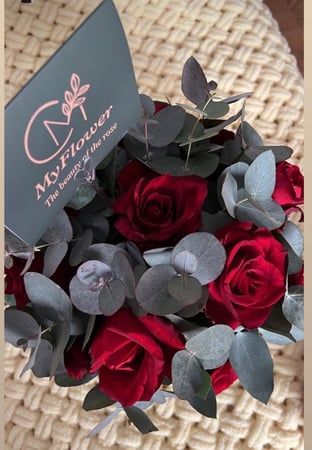 فازة سمك 10 وردات جوري