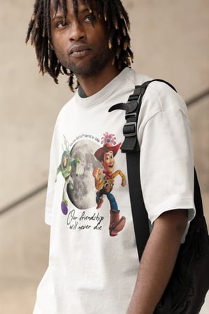 تيشرت حكاية لعبة وودي و باز يطير