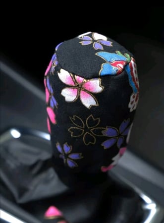 غطاء ناقل تروس مع فرملة اليد