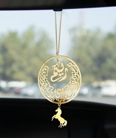 تعليقات سيارة بالاسم مع خيل اكسسوارت هدايا و زينة سيارات للبيع