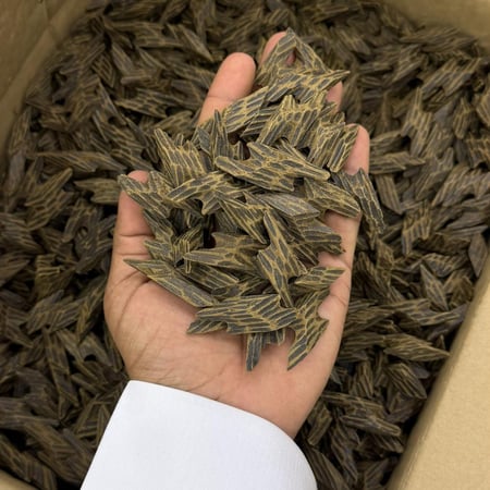 عود فيتنامي-عود تايقر-عود فيتنامي محسن-عود فاخر-عود مناسبات