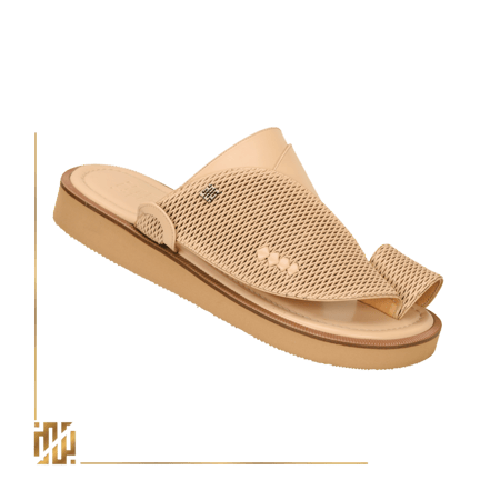 حذاء على نسق خلايا الشبيكة  باللون البيج