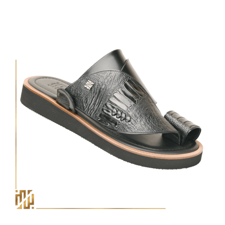 حذاء على نسق جلد رجل النعام باللون الأسود