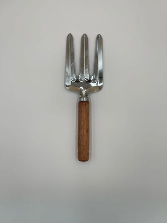 خراشة استيل تايواني يد خشب