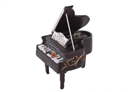مجسم بيانو
