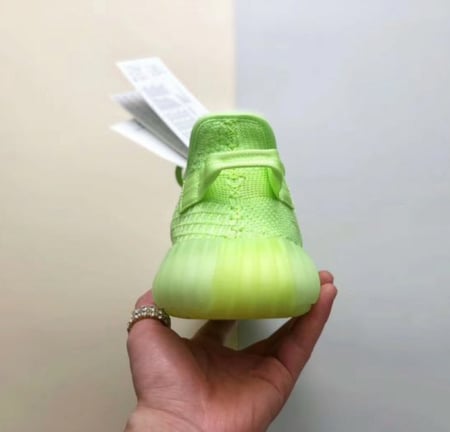 Adidas Yeezy Boost V2 Glow
