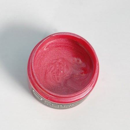 619 - ميتلك أحمر دافئ Graffiti Resin Metallic Warm Red