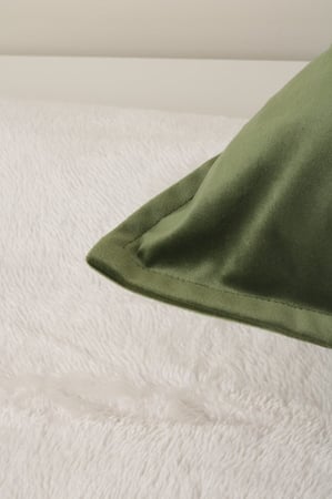 كوشن اخضر زيتوني